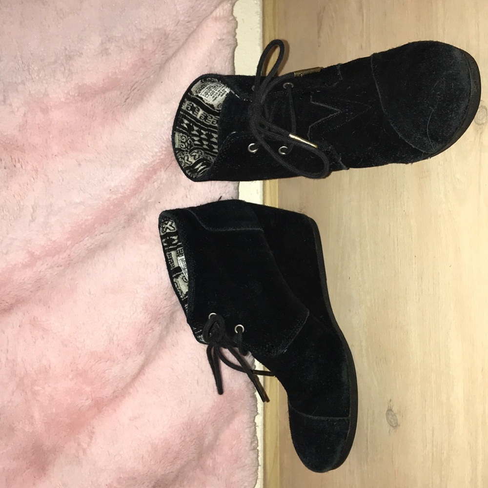 wedged booties